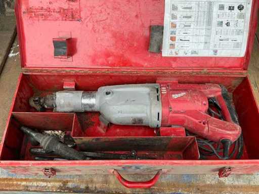 Ciocanul de demolare Milwaukee 900K
