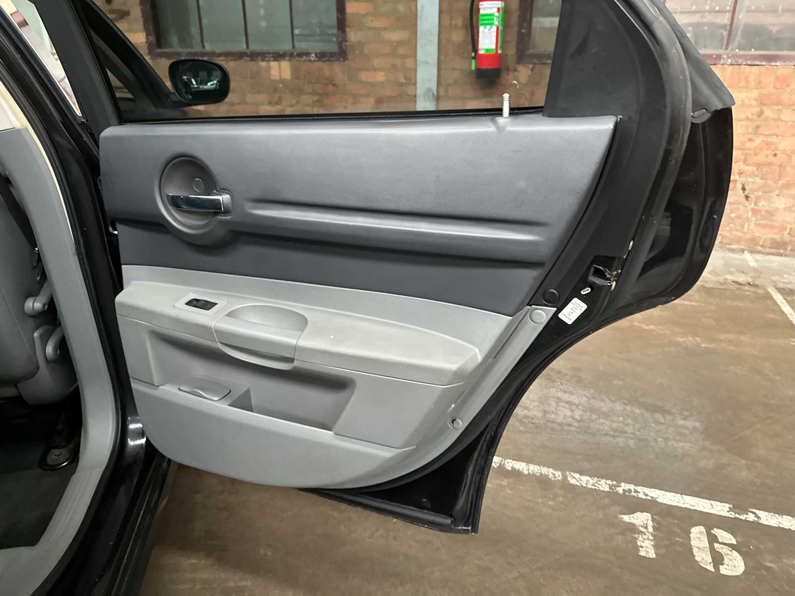 Dodge Magnum RT HEMI 5.7 V8 380pk 2005 - Youngtimer