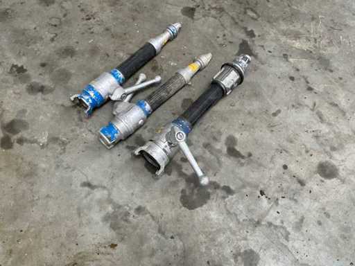 Lances d’incendie (3x)