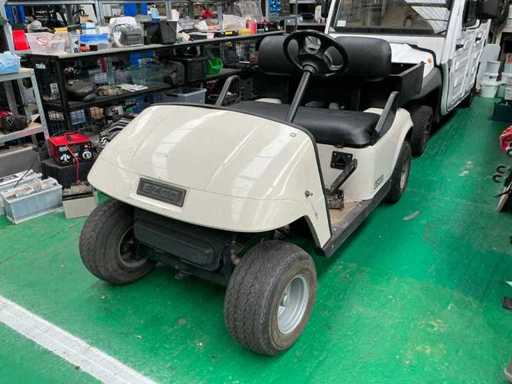Voiturette de golf EZGO