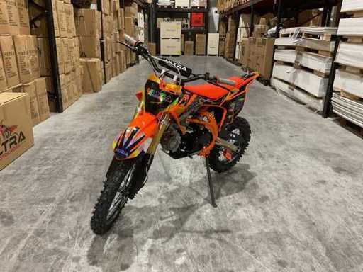 Ultra Motocross DB003 26DE 125cc Orange Motorcycle