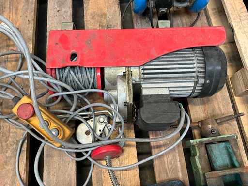 Treuil à chaîne électrique