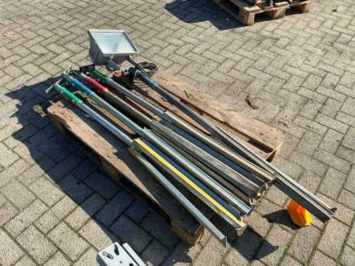 Grundstücksbau-Leuchtstativ