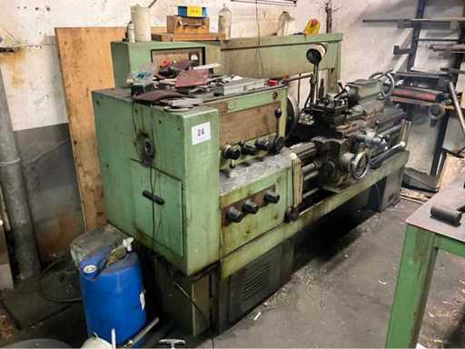 Bench lathe