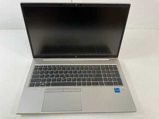 HP EliteBook 850 G8 15,5", Core(TM) i7 11. generacji, 16 GB RAM, 512 GB NVMe Laptop