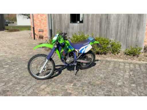 15759afb-6806-458d-b491-493953ee4f42.mp4