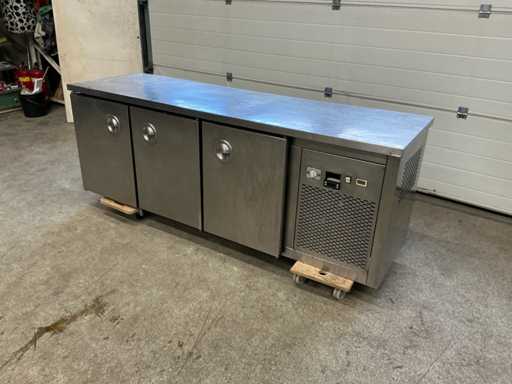 Chłodniczy stół warsztatowy