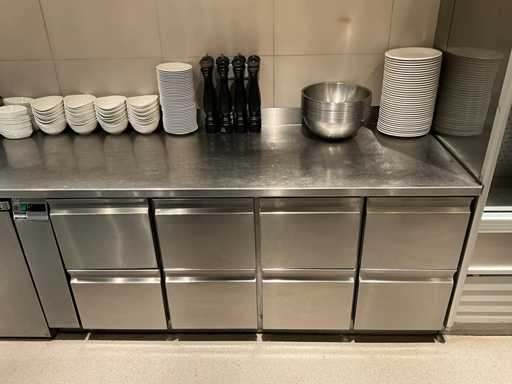 Ake-Ideal - Refrigerated workbench