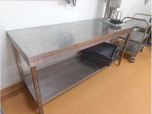 3 Tables inox de travail 2 niveaux
