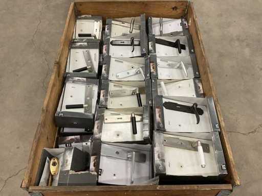 Mânerele ușilor Karwei Batch, aproximativ 45 de pachete