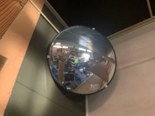 Convex mirror