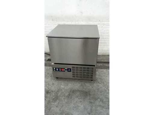 230%2520blastchiller-electrolux-rbc051p-test-run_zHVPvSgo.mp4