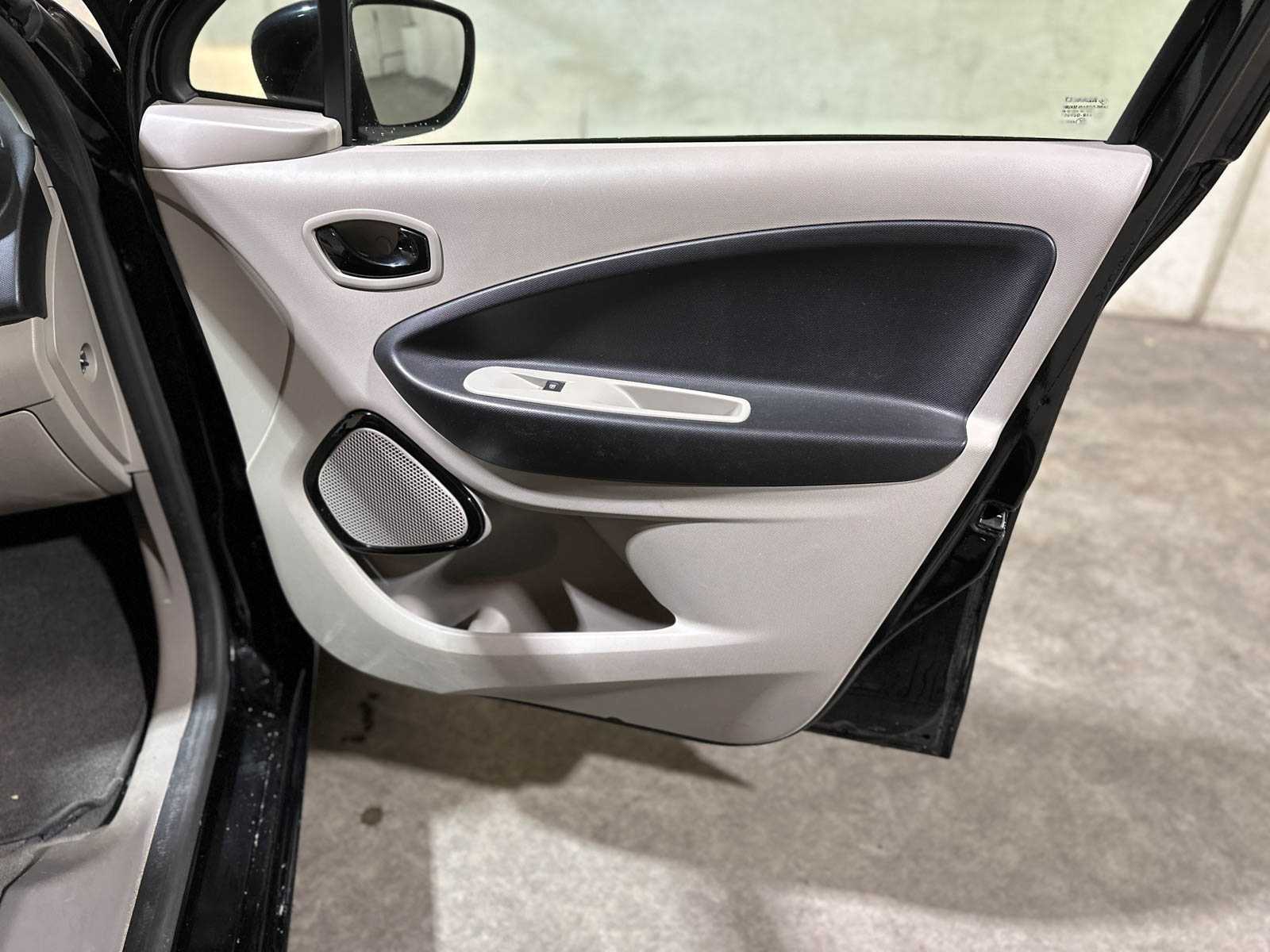 Renault ZOE Q210 Zen QC 22 (ex) 58pk 2016 (Origineel-NL), KS-960-B