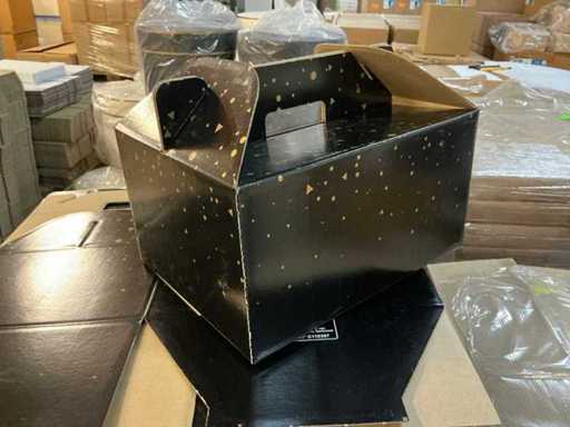 Partij dozen 33,5x26x17,5cm (130x)