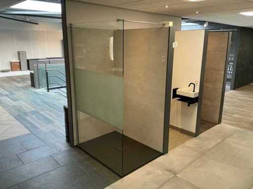 Villeroy&Boch Shower tray with shower wall