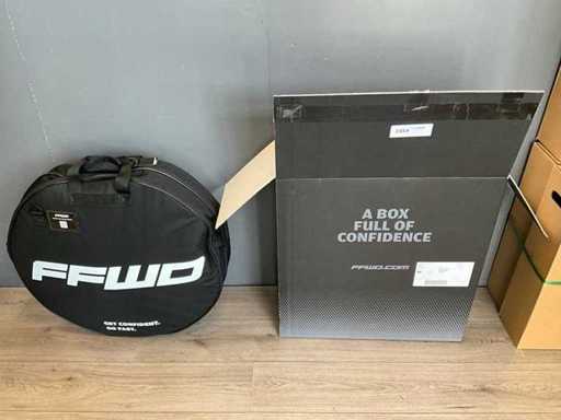 FFWD Fast Forward RYOT55 Carbon-Radsatz – 23x622