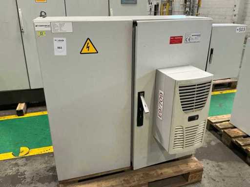 Schakelkast met inhoud