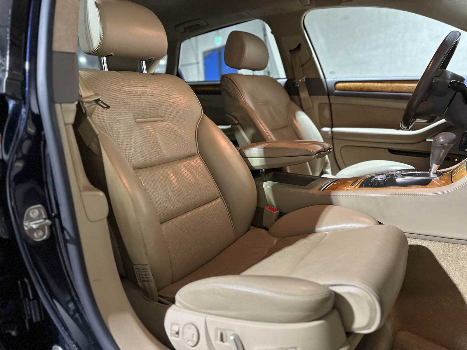 Audi A8 4.2 V8 Quattro Lang Pro Line 335pk 2005, 43-RX-HJ Youngtimer