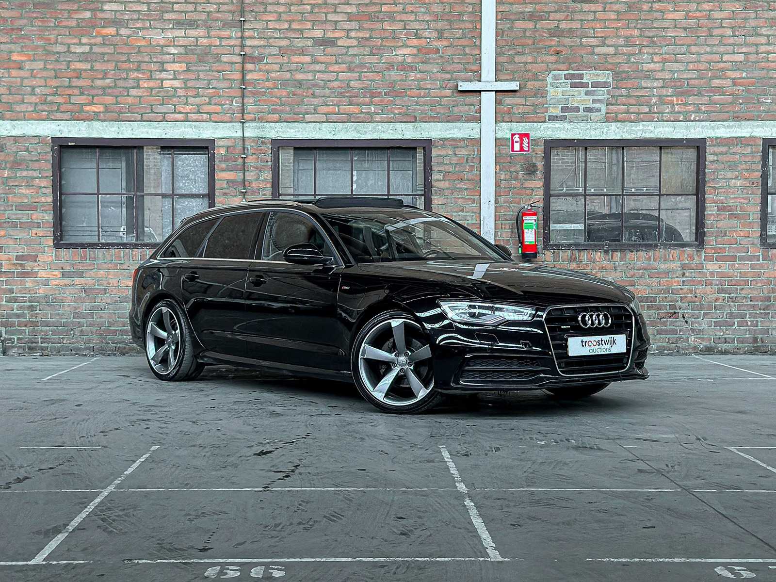 Audi A6 Avant 3.0 TDI V6 Quattro Sport Edition C7 S-Line 204pk 2014, N-433-HK