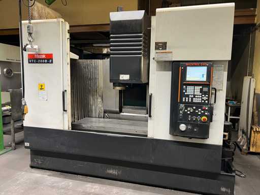 MAZAK VTC200B-II CNC Vertical machining centre 