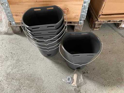 9 Ltr Drinking buckets (Set of 5) (12x)