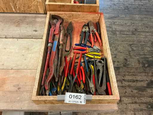 Ró?ne narz?dzia r?czne