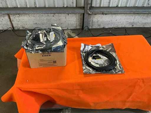 Cisco QSFP-H40G-ACU7M PC & Netzwerkkabel