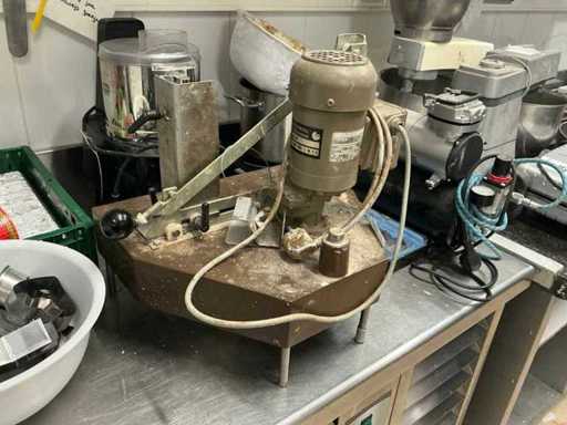 Glotter-metall GM510 Graveermachine