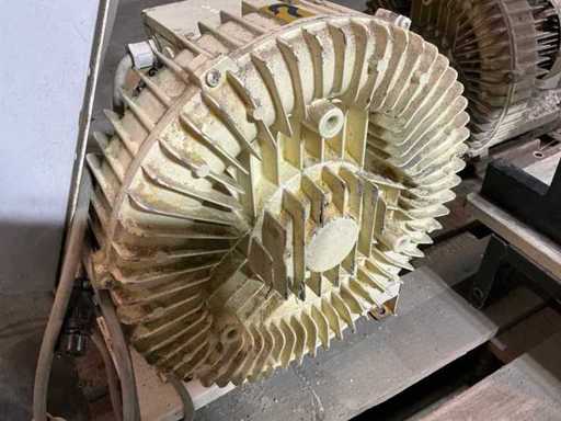 3x Piovan - F38 - Souffleur régénératif à canal latéral