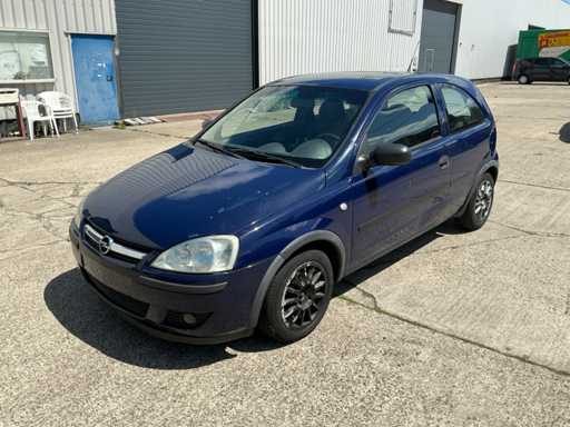 Opel Corsa Hatchback 2005