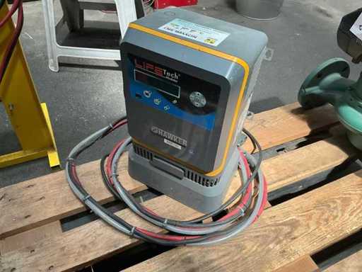 Hawker Life-Tech Batterieladegerät