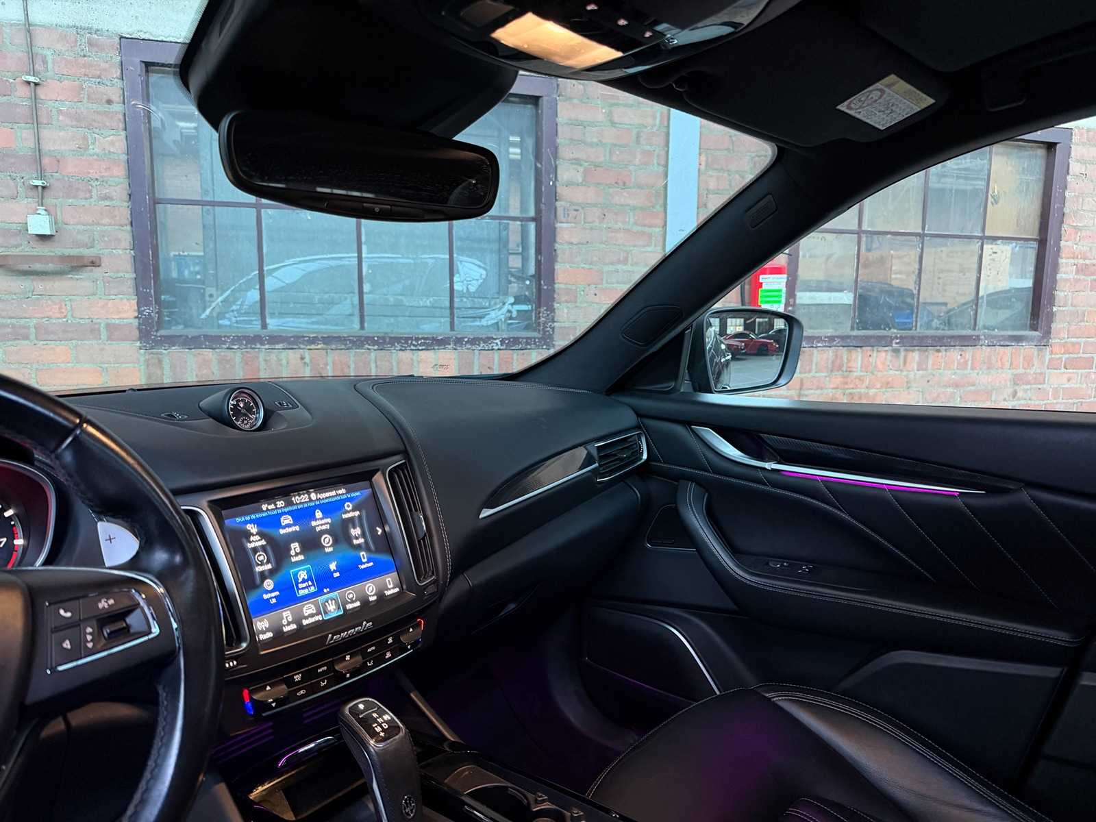 Maserati Levante 3.0 V6 AWD GranLusso 349pk 2019, T-075-PR