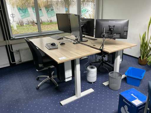 Ingerichte werkplek (180x80 cm)