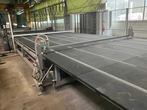 Lisec TBX-33/12 Glas Brecheinheit mit Transportfelder