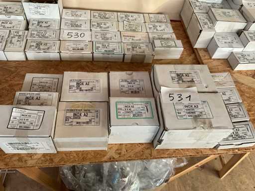 Stainless steel screws and bolts