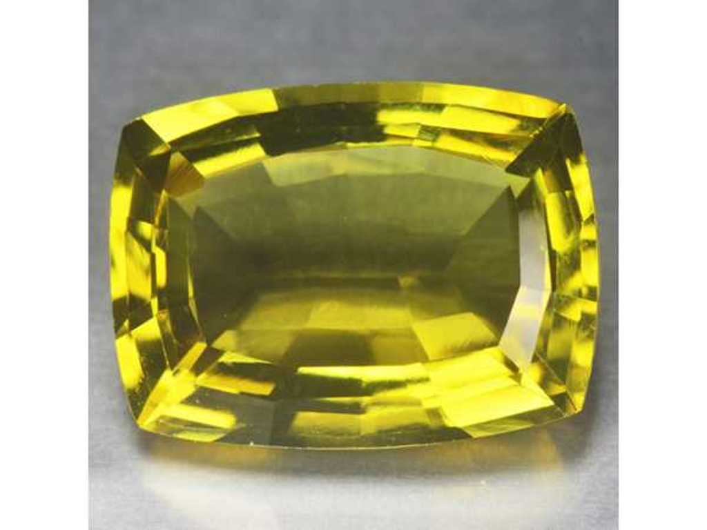 Natural Quartz (Greenish Yellow) 9.81 Carat