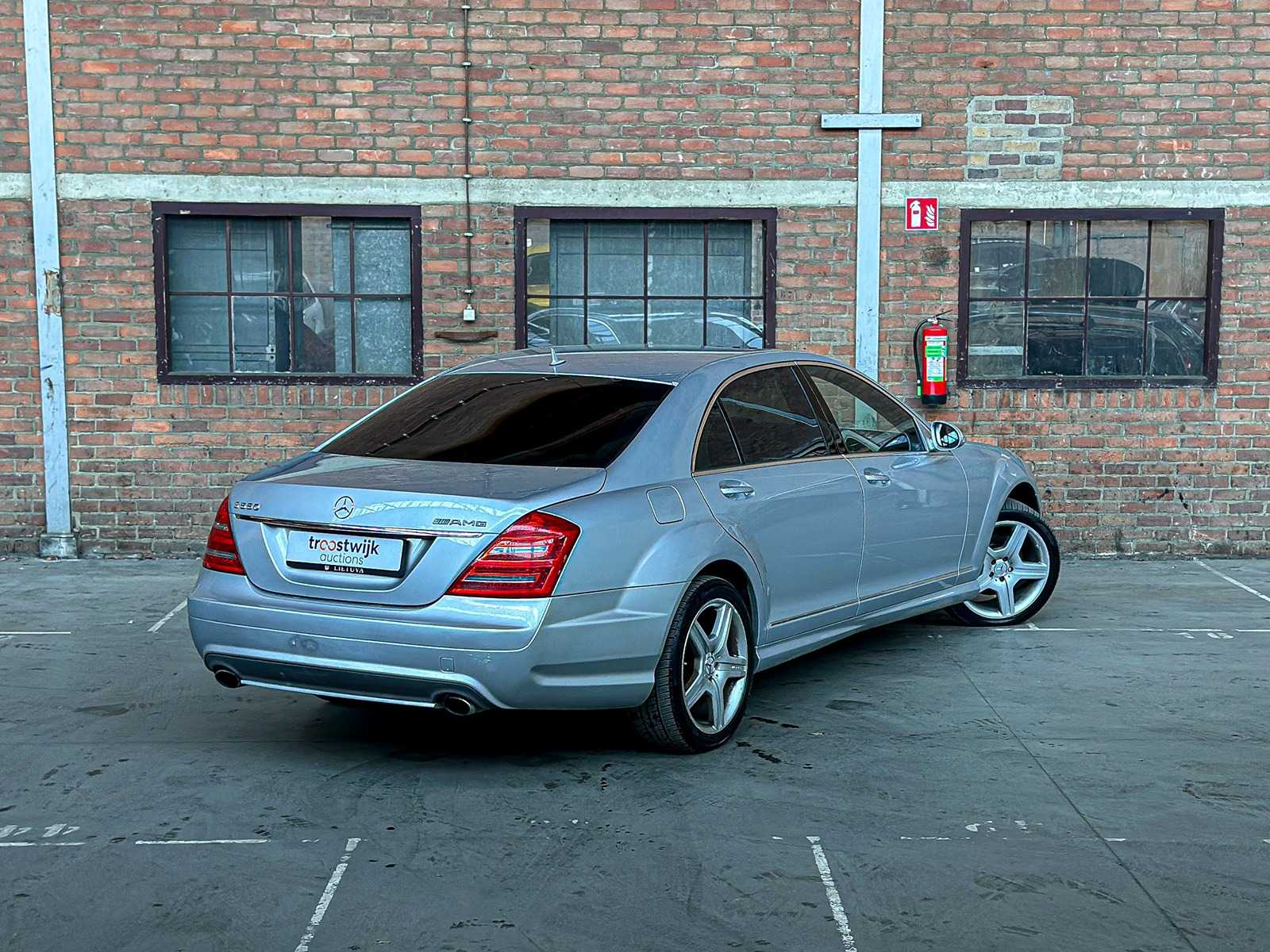 Mercedes-Benz S500 5.5 V8 388pk 2007 Youngtimer S-Klasse W221