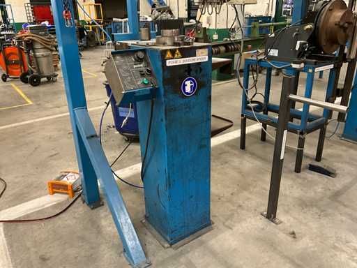 SAF Posisaf 1E Vertical Welding manipulator