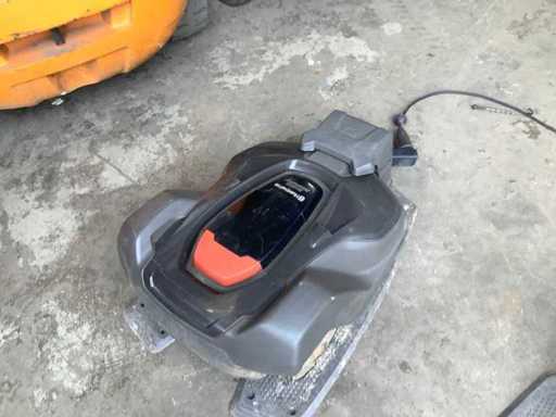 Tondeuse à gazon robotisée Husqvarna 450x