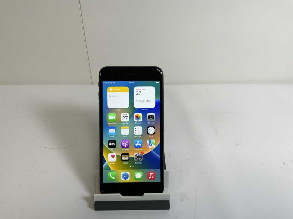 Apple iPhone 8 Plus - 64GB - Space Gray | Troostwijk Auctions