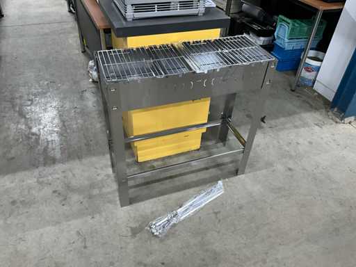 Grătar cu cărbune Metro Karasu