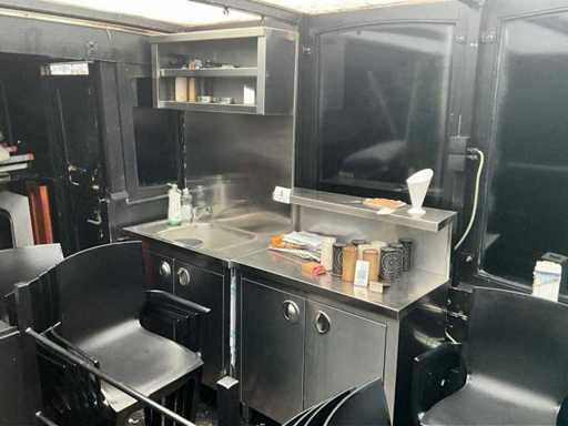 Évier en acier inoxydable + Établi