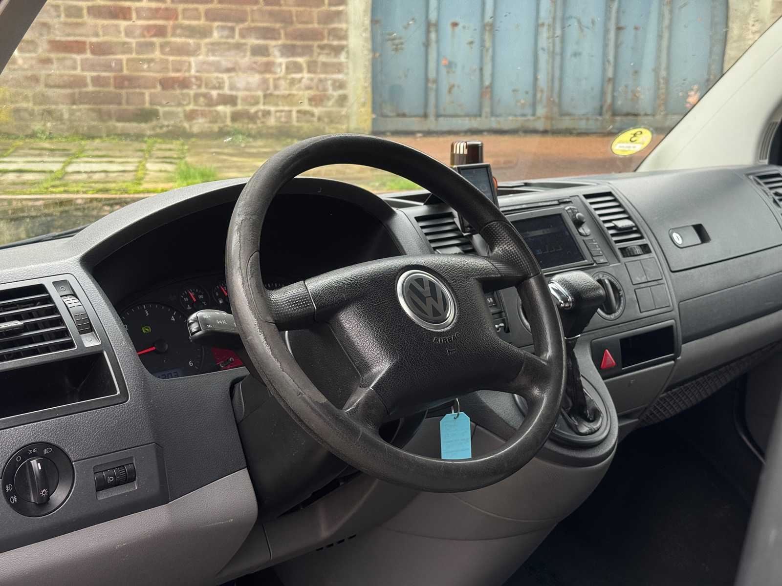 Volkswagen Transporter 2.5 TDI 340 172pk 2005 DSG 