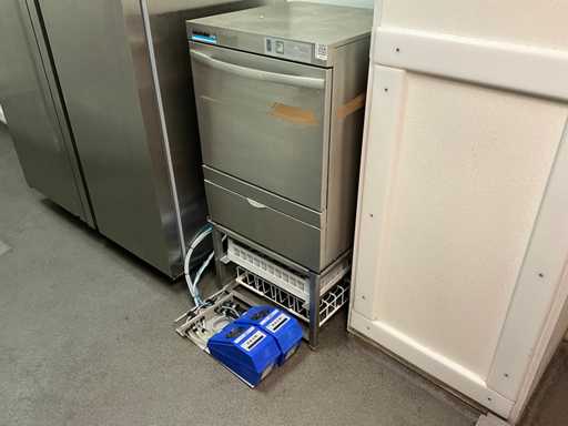 Winterhalter - GS 302 - lavastoviglie a traino