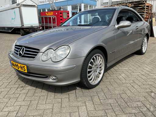 Mercedes-Benz klasy CLK Coupé samochód osobowy