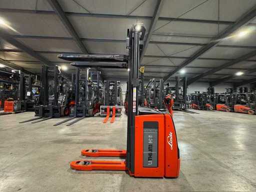 18/2019 Service + UVV 01/2027 Linde L16I LI-ION Lithium 1,600kg Triplex 531cm Pallettruck Mierenstacker Initiële Liftschaal