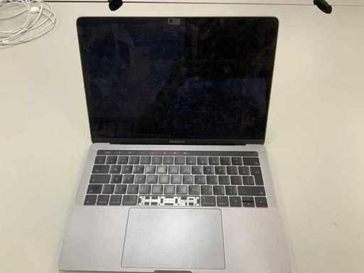 Apple A1706 13-inch MacBook Pro MPXV2N/A Laptop