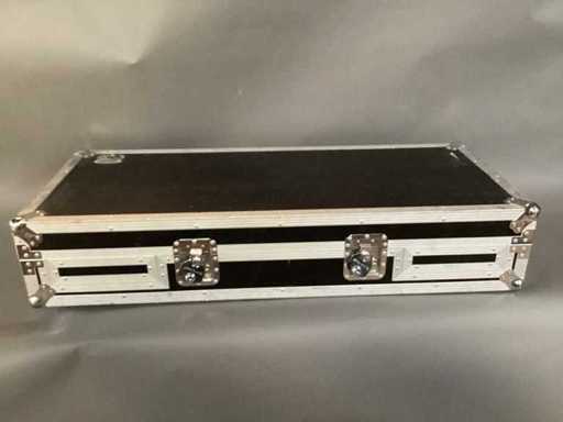 Husă de zbor pregătită pentru drum