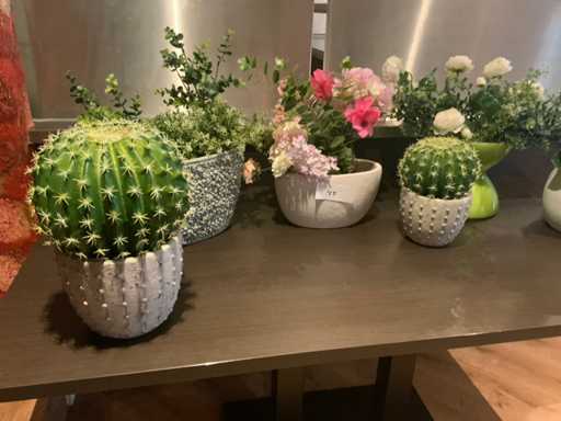 Materiale pentru decorațiuni pentru petreceri