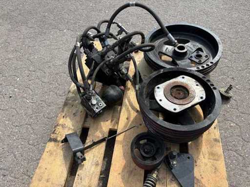 2015 New Holland CX8.80 Type 811 Steering Hydraulic Components with Pulley